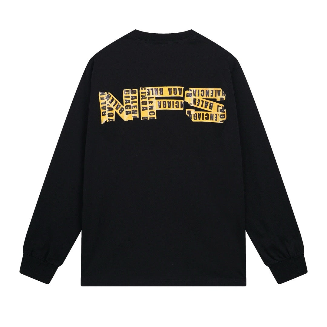 Schwarzes Sweatshirt