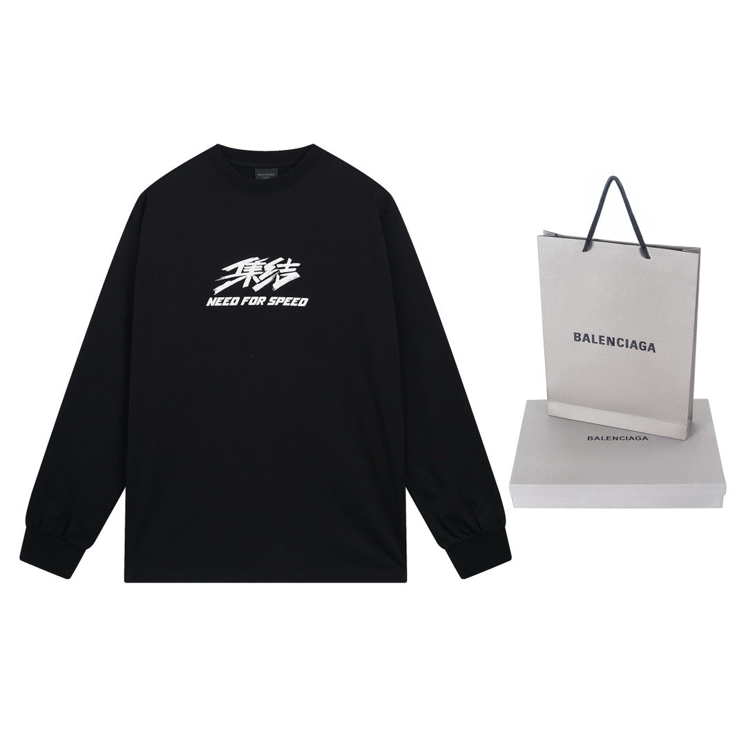 Schwarzes Sweatshirt