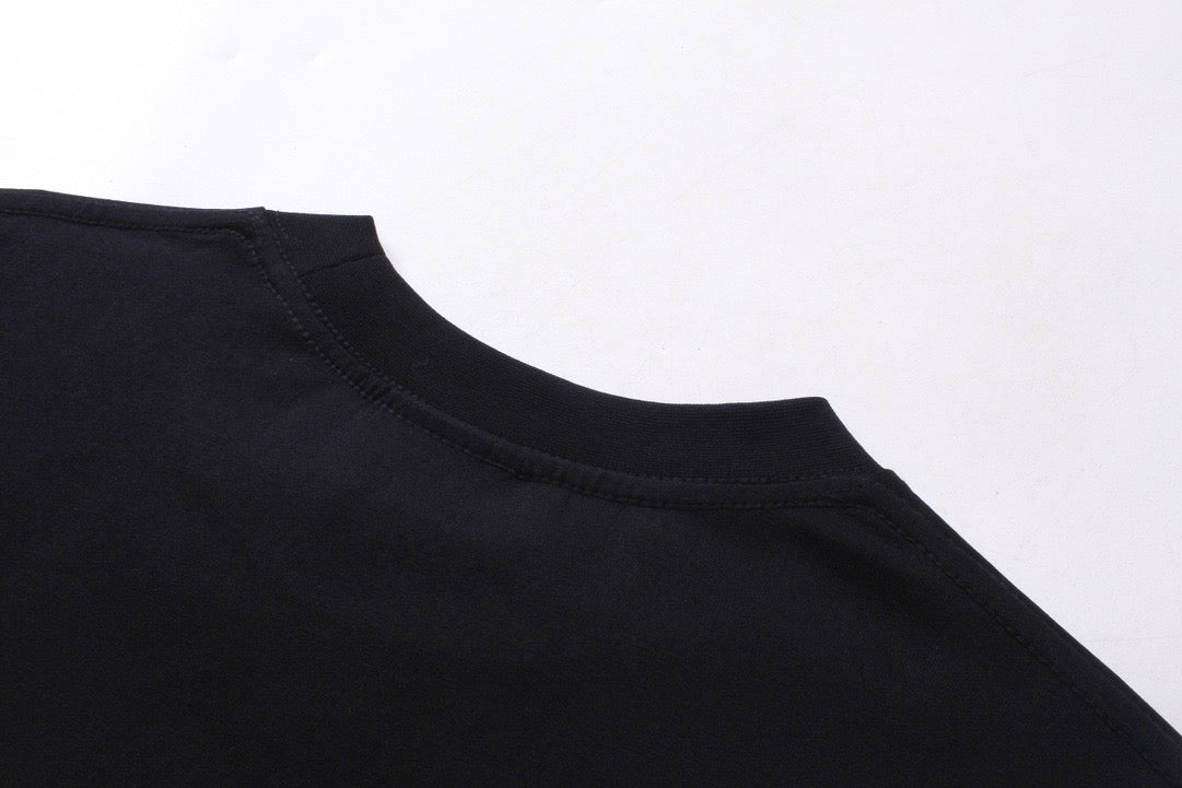 Schwarzes Sweatshirt