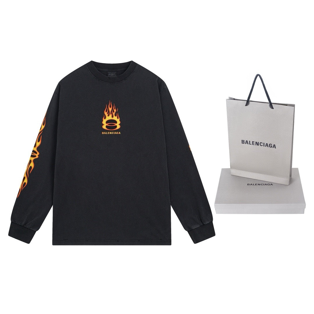 Schwarzes Sweatshirt
