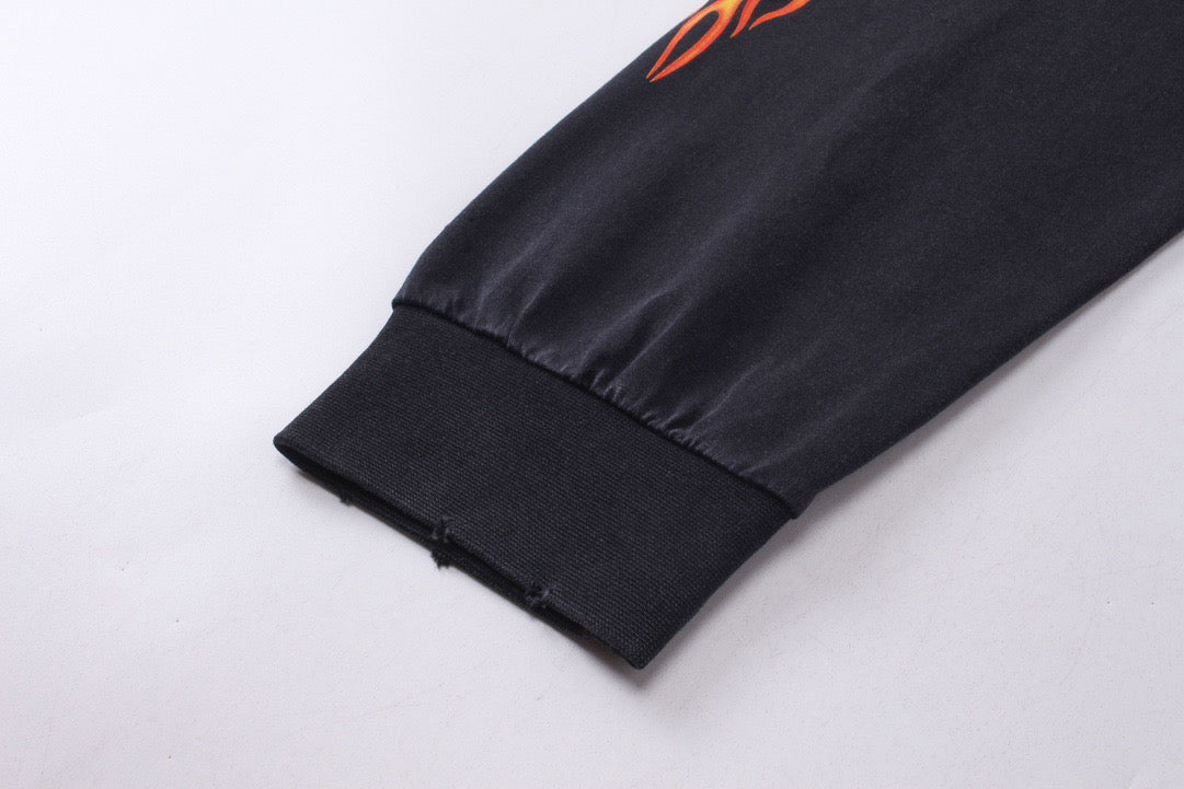 Schwarzes Sweatshirt