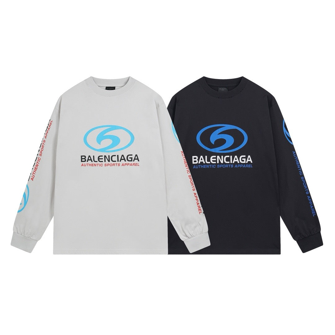 Schwarzes und graues Sweatshirt