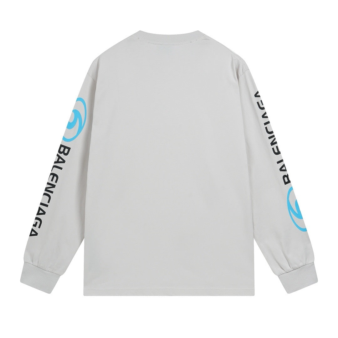 Schwarzes und graues Sweatshirt