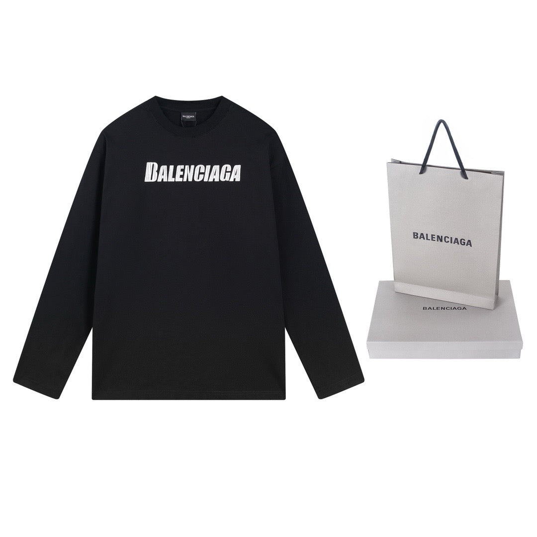 سويت شيرت أسود وبني