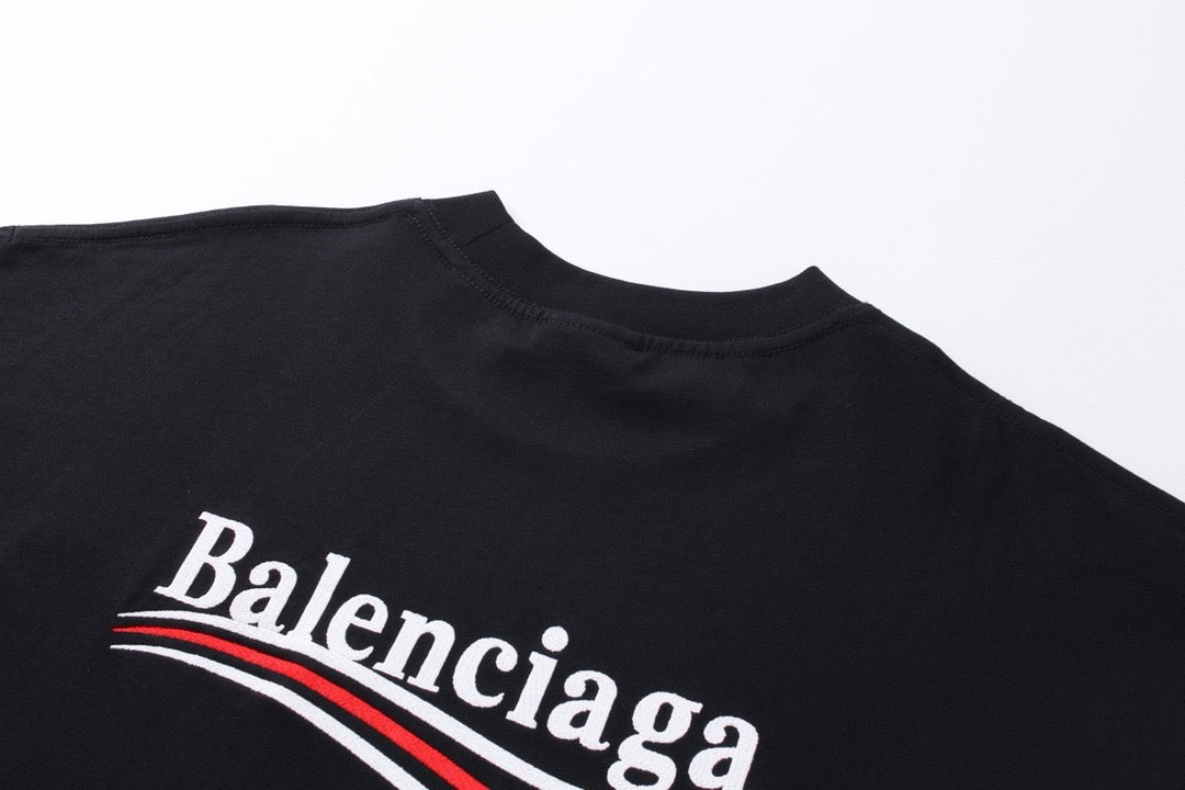 Black Sweatshirt - FashionHype.xyz