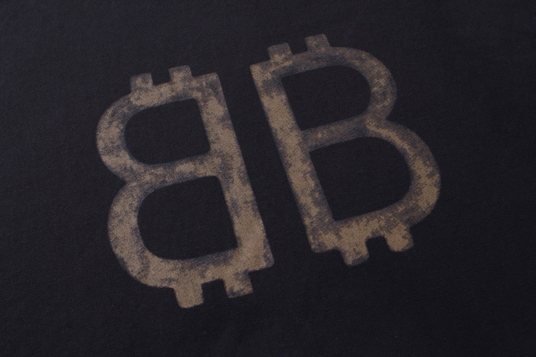 Schwarz-weißes Sweatshirt