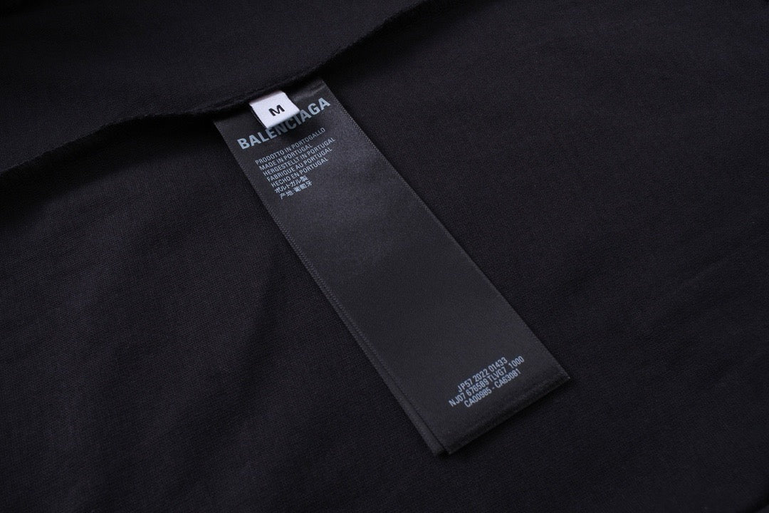 Schwarz-weißes Sweatshirt