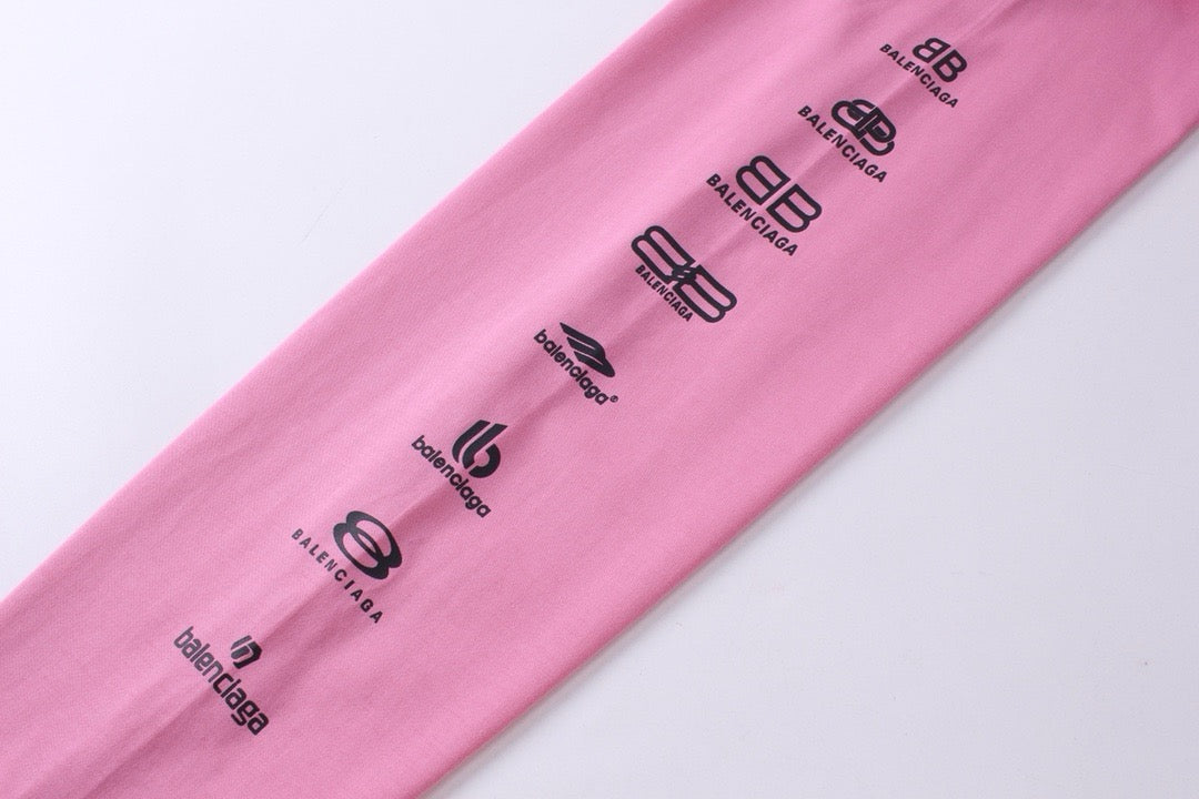 Schwarzes und rosa Sweatshirt
