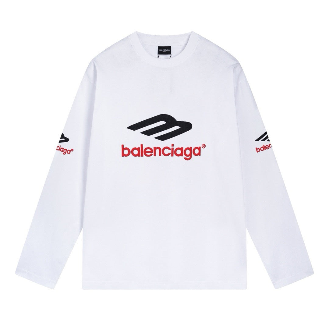 Black and White Sweatshirt - Size M - FashionHype.xyz