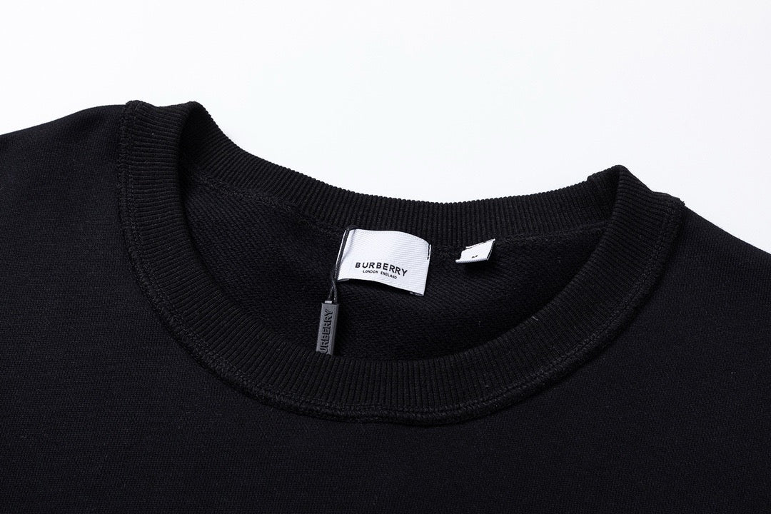 Black and White Sweatshirt - FashionHype.xyz