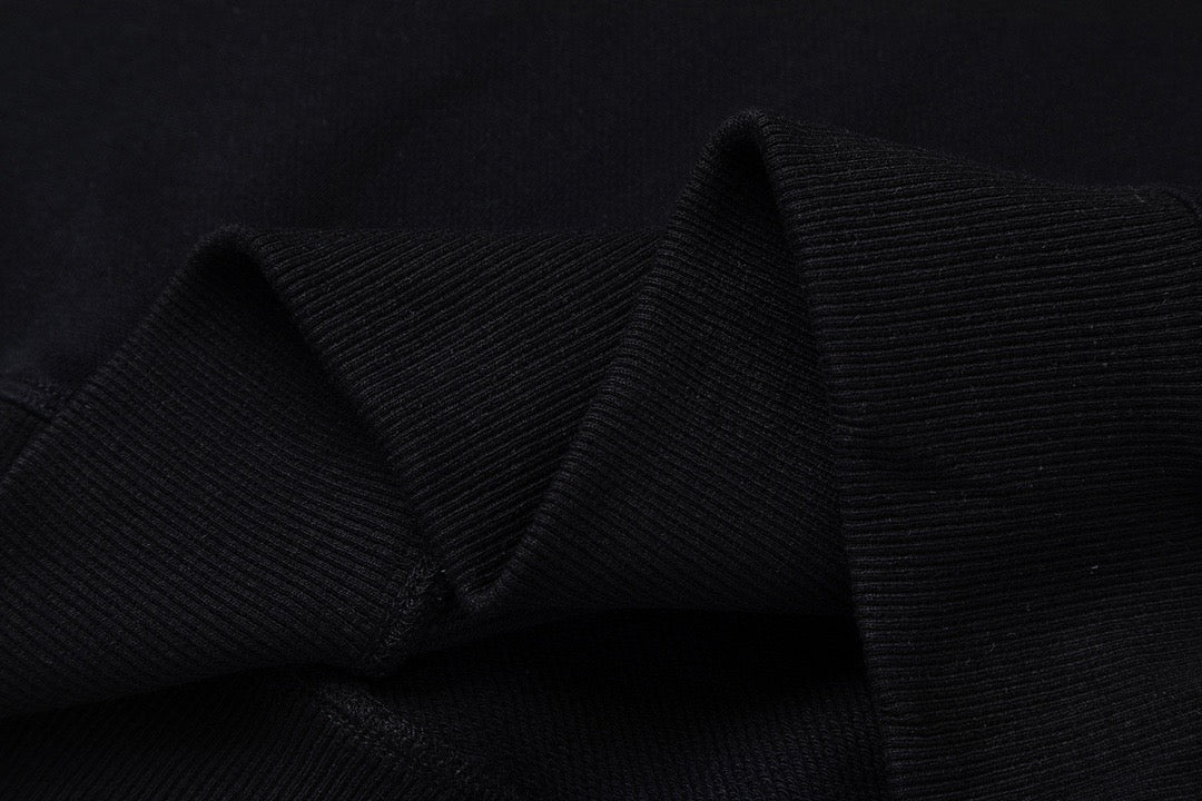 Schwarz-weißes Sweatshirt
