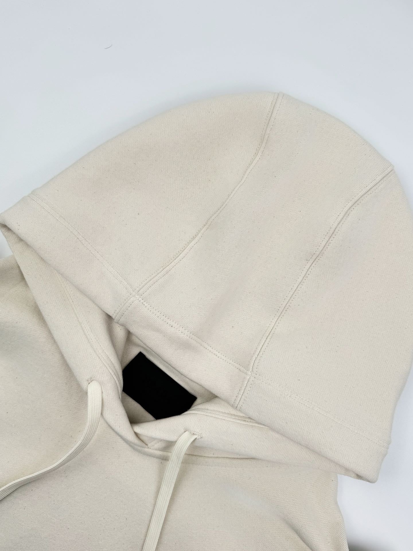 White Hoodie - FashionHype.xyz