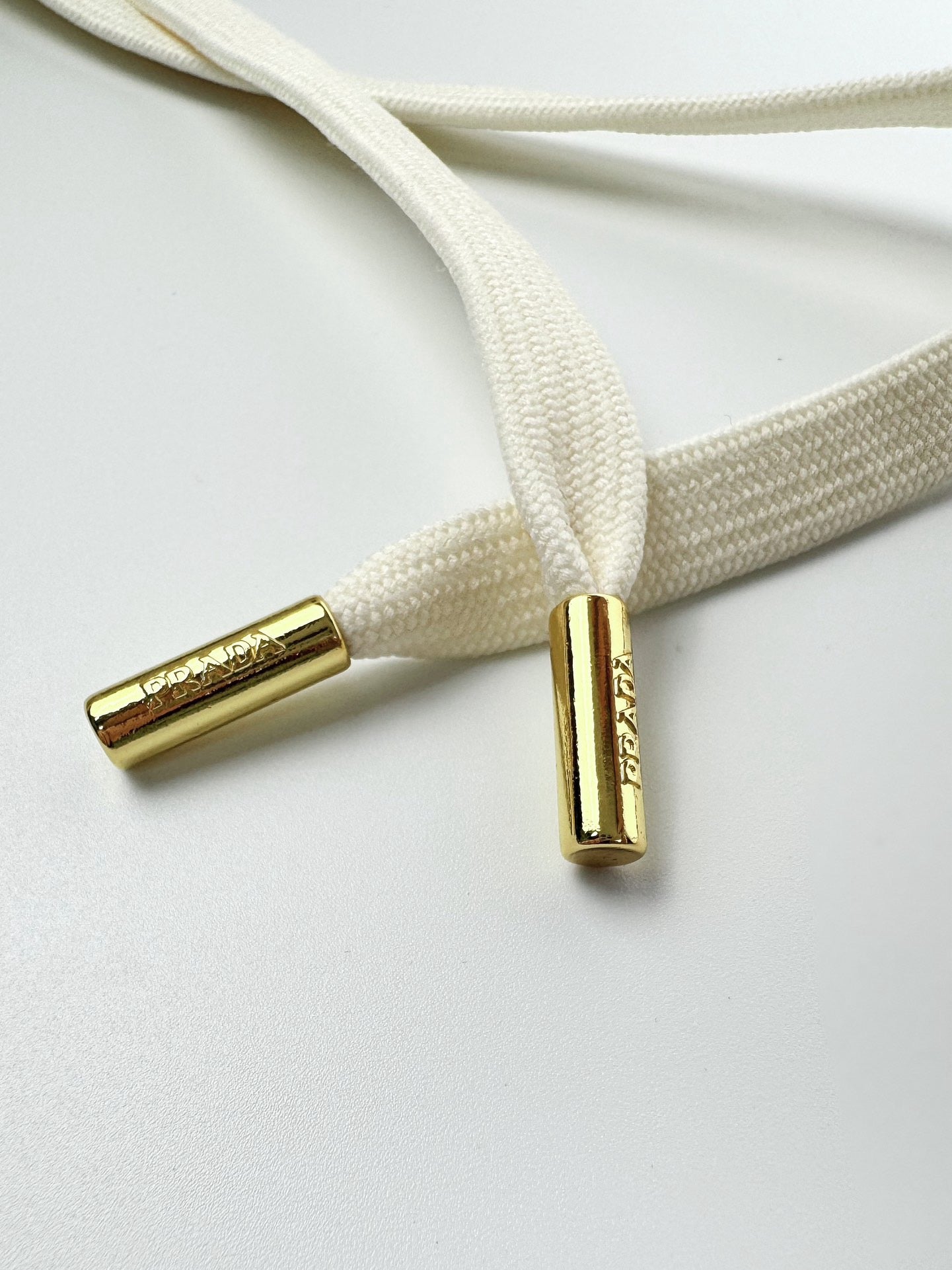 White Hoodie - FashionHype.xyz