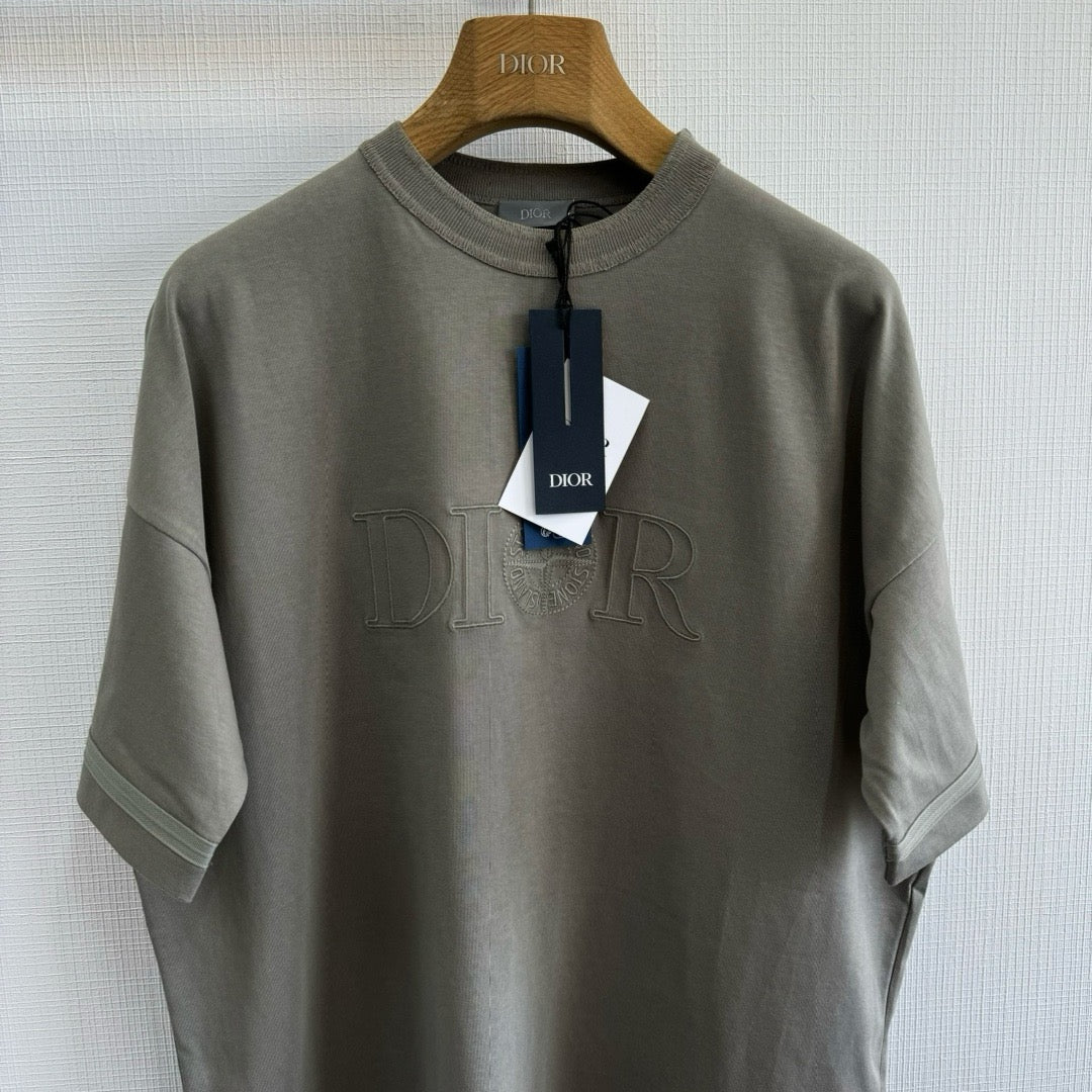 Schwarzes T-Shirt - Größe L