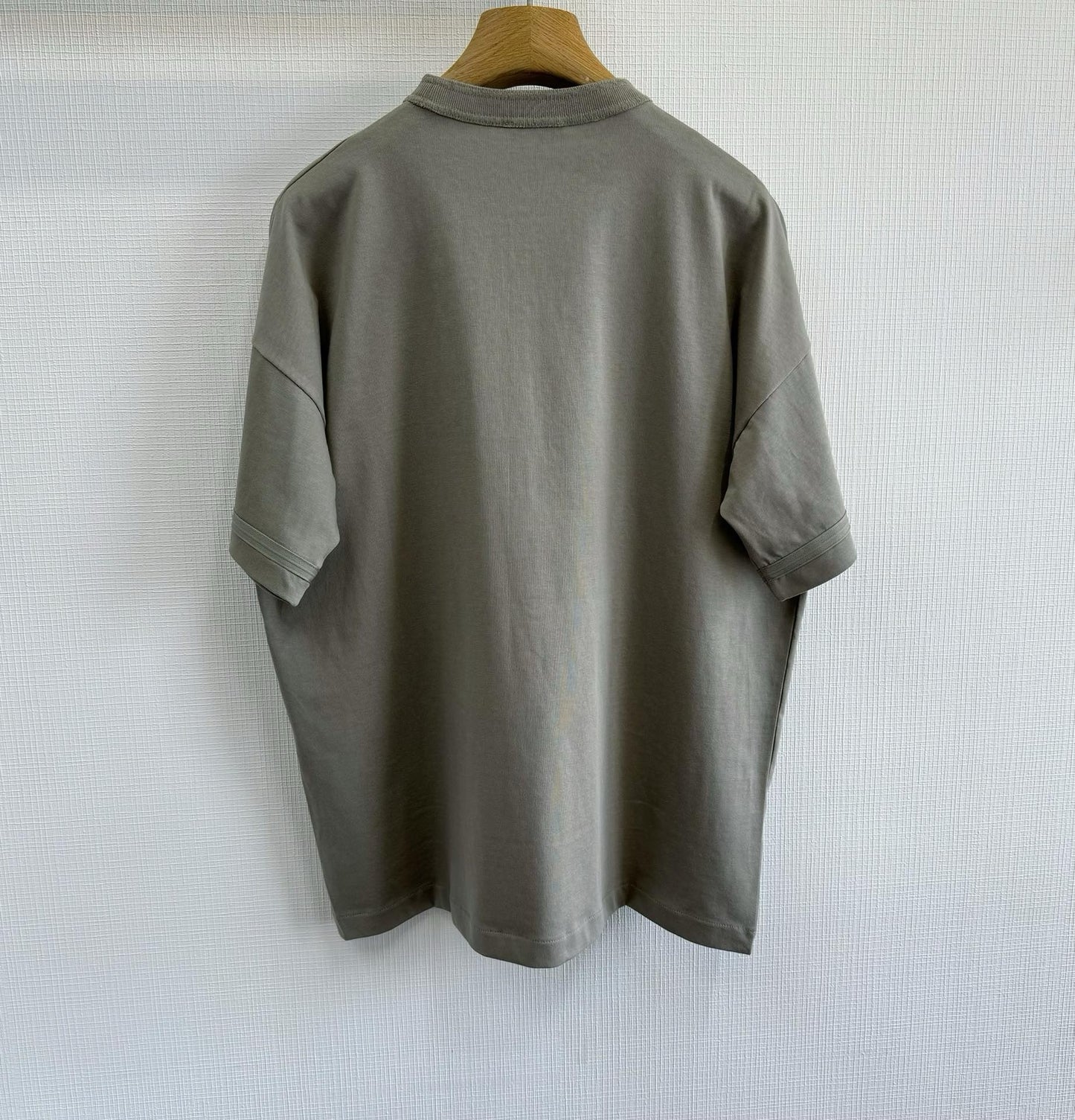 Schwarzes T-Shirt - Größe L