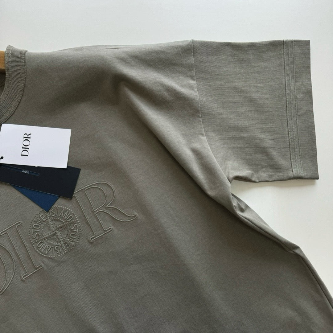 Schwarzes T-Shirt - Größe L