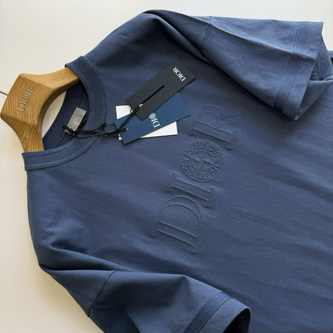 Schwarzes T-Shirt - Größe L
