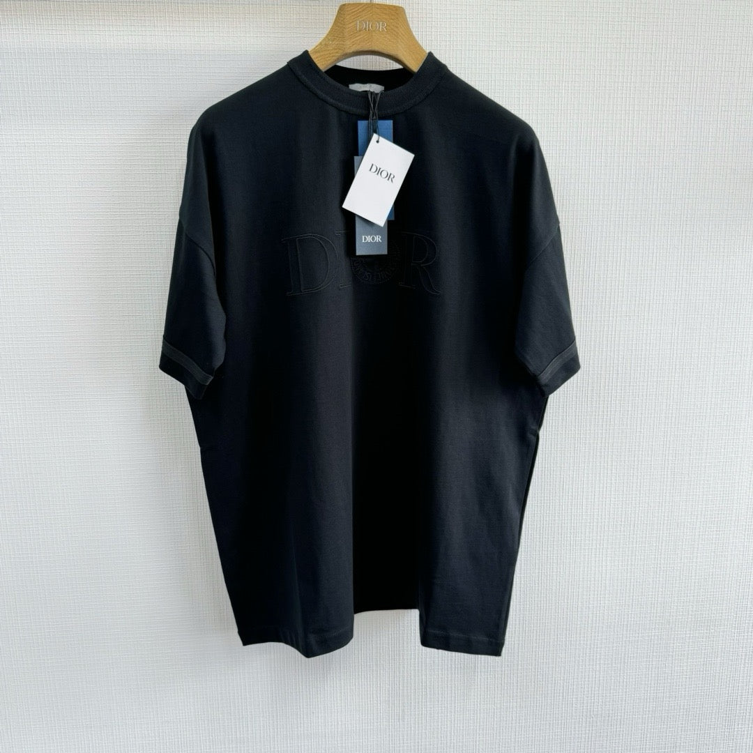 Schwarzes T-Shirt - Größe L