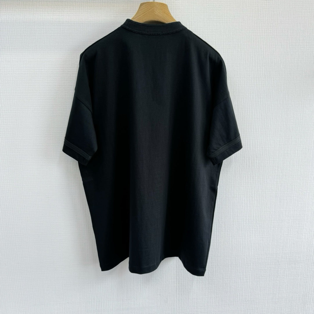 Schwarzes T-Shirt - Größe L