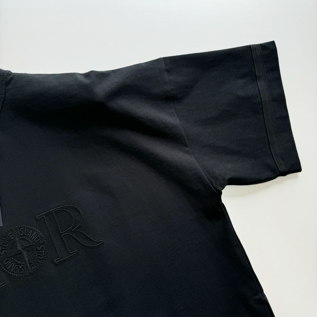 Schwarzes T-Shirt - Größe L