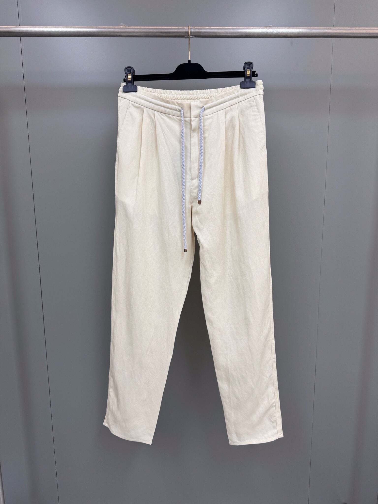 Black and White Pant - FashionHype.xyz