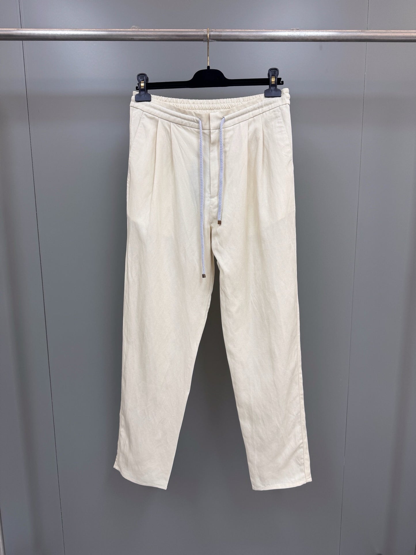 Black and White Pant - FashionHype.xyz