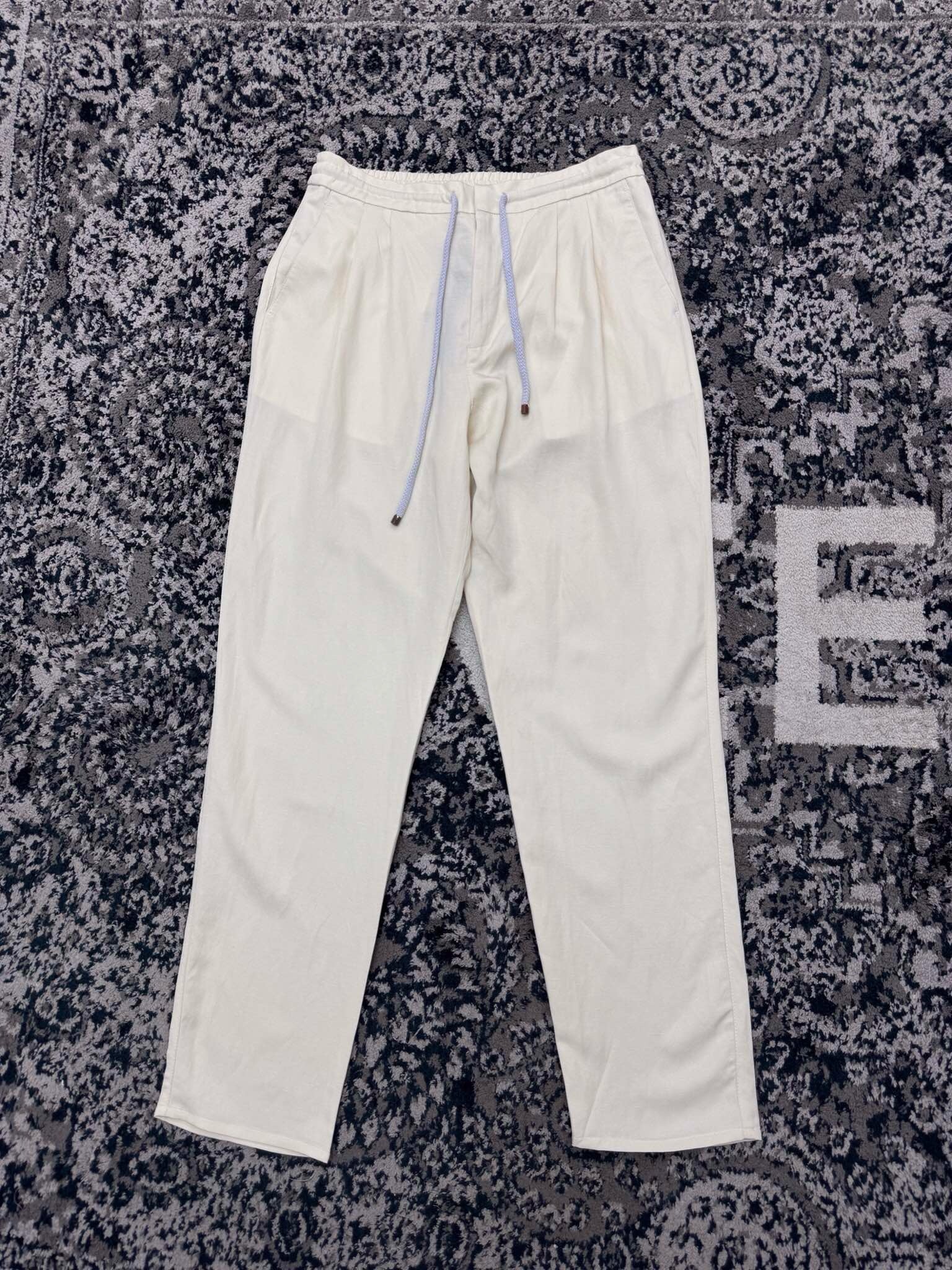 Black and White Pant - FashionHype.xyz