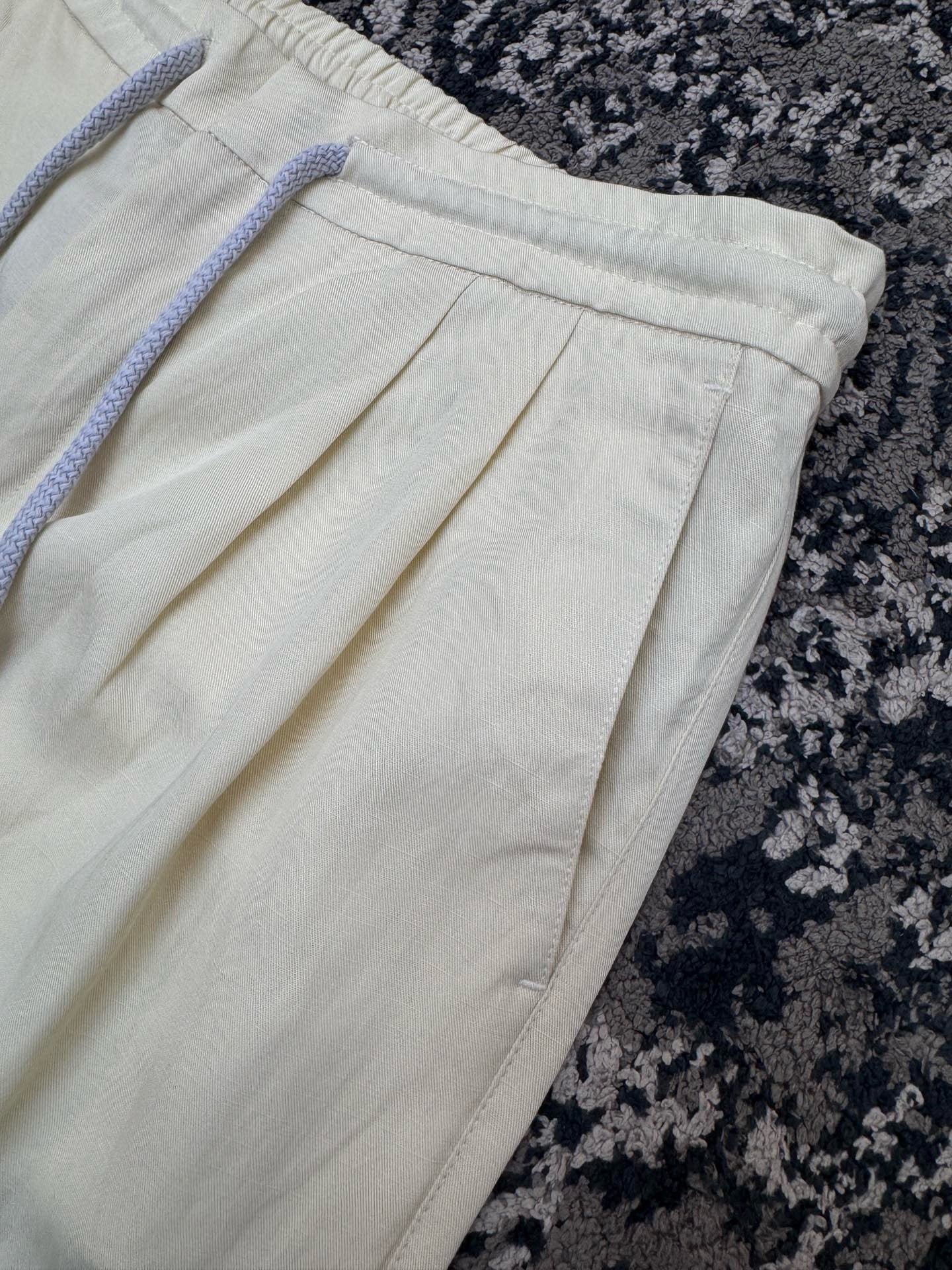 Black and White Pant - FashionHype.xyz