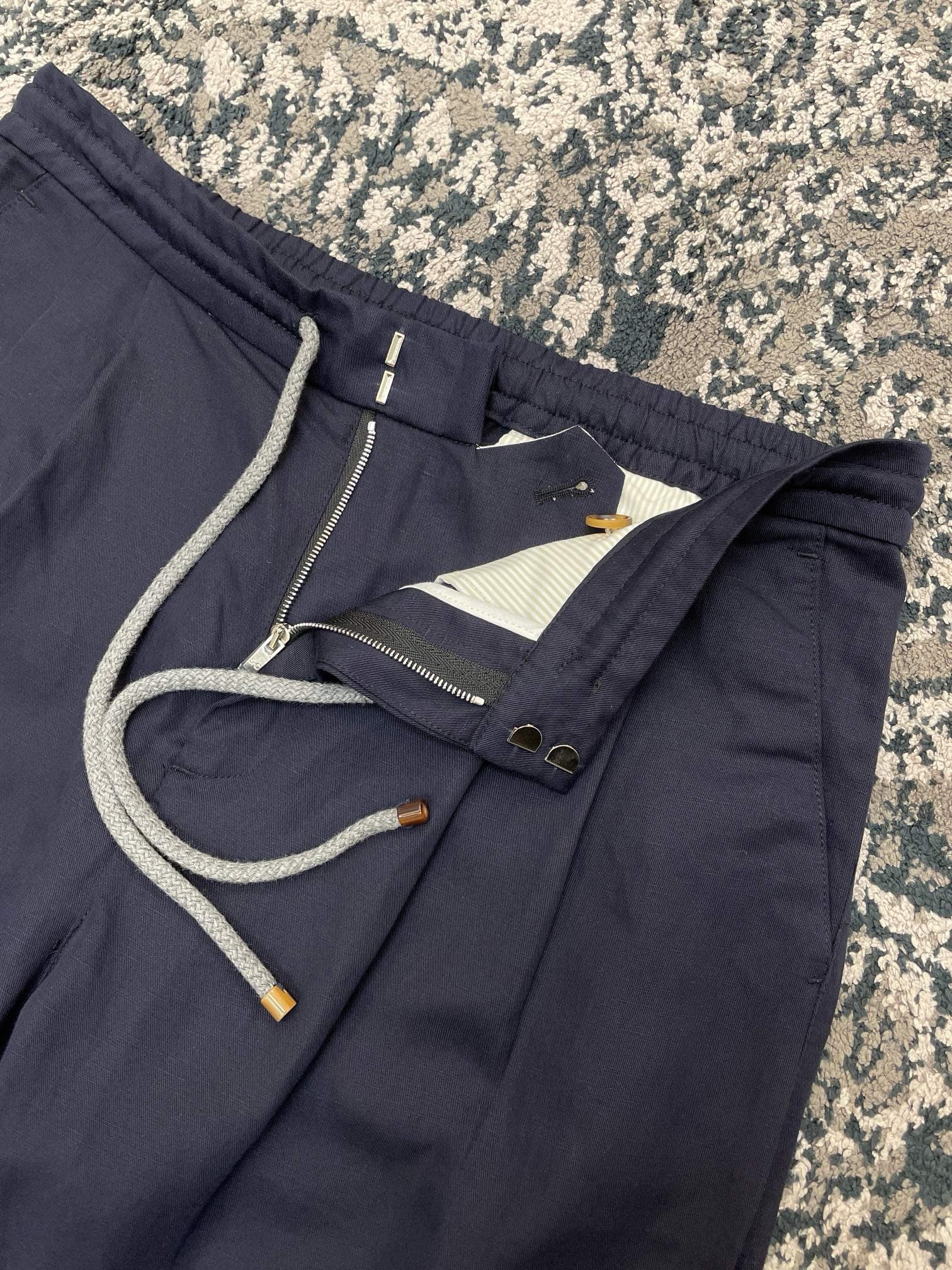 Black and White Pant - FashionHype.xyz