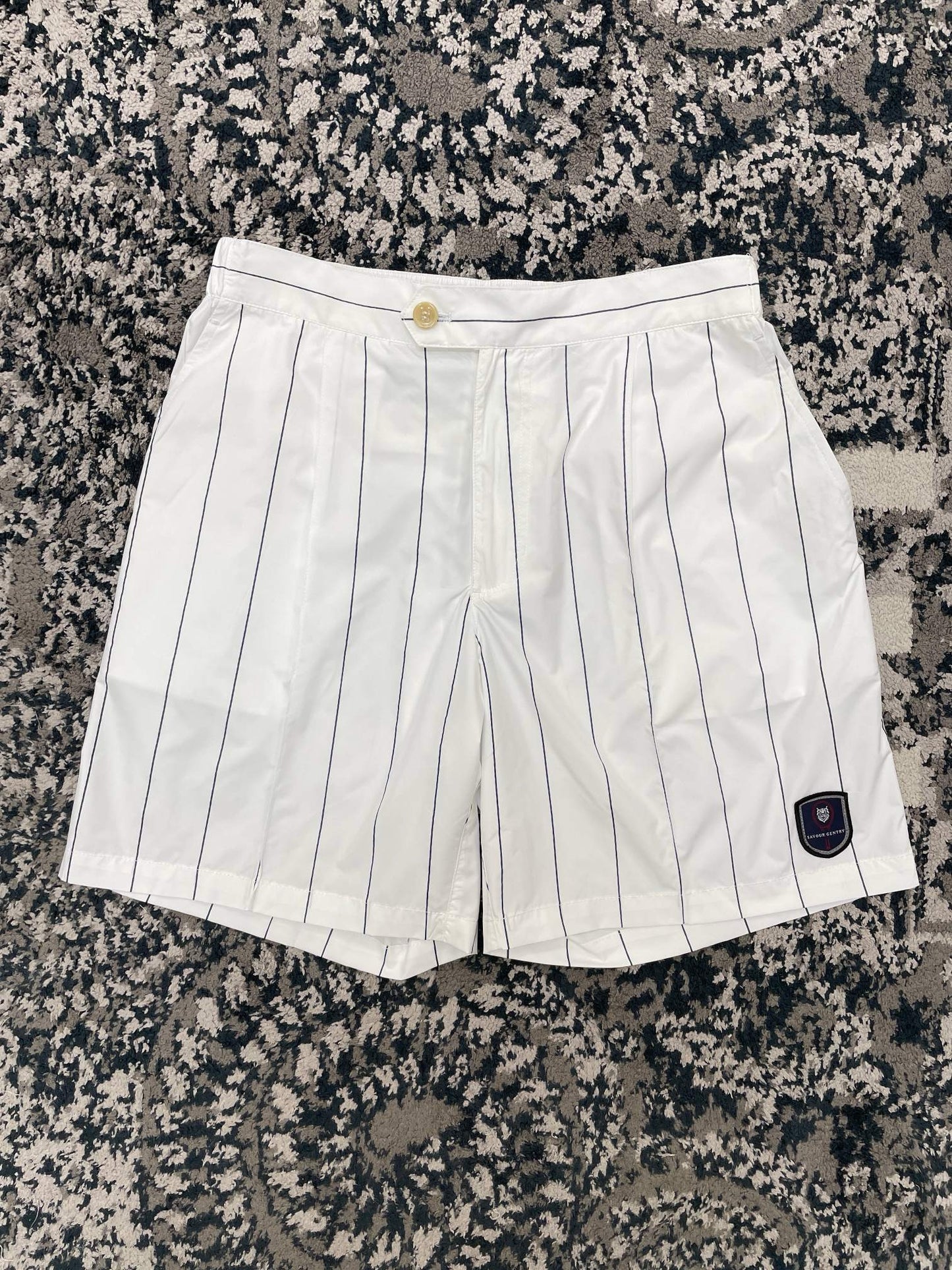 White Short - FashionHype.xyz