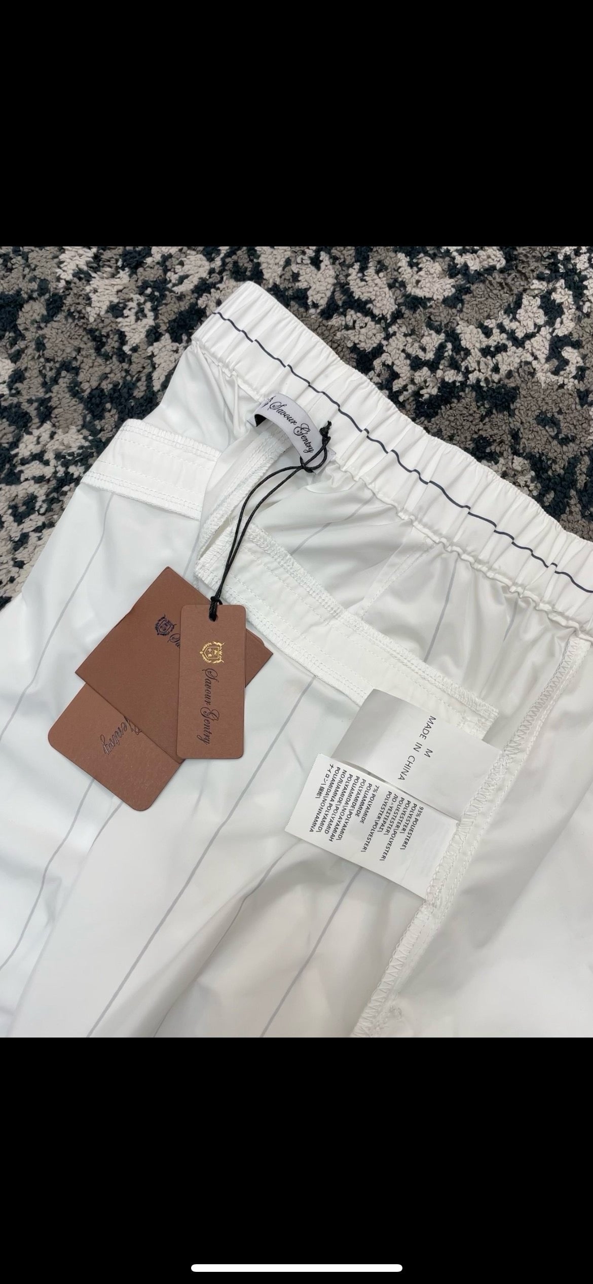 White Short - FashionHype.xyz
