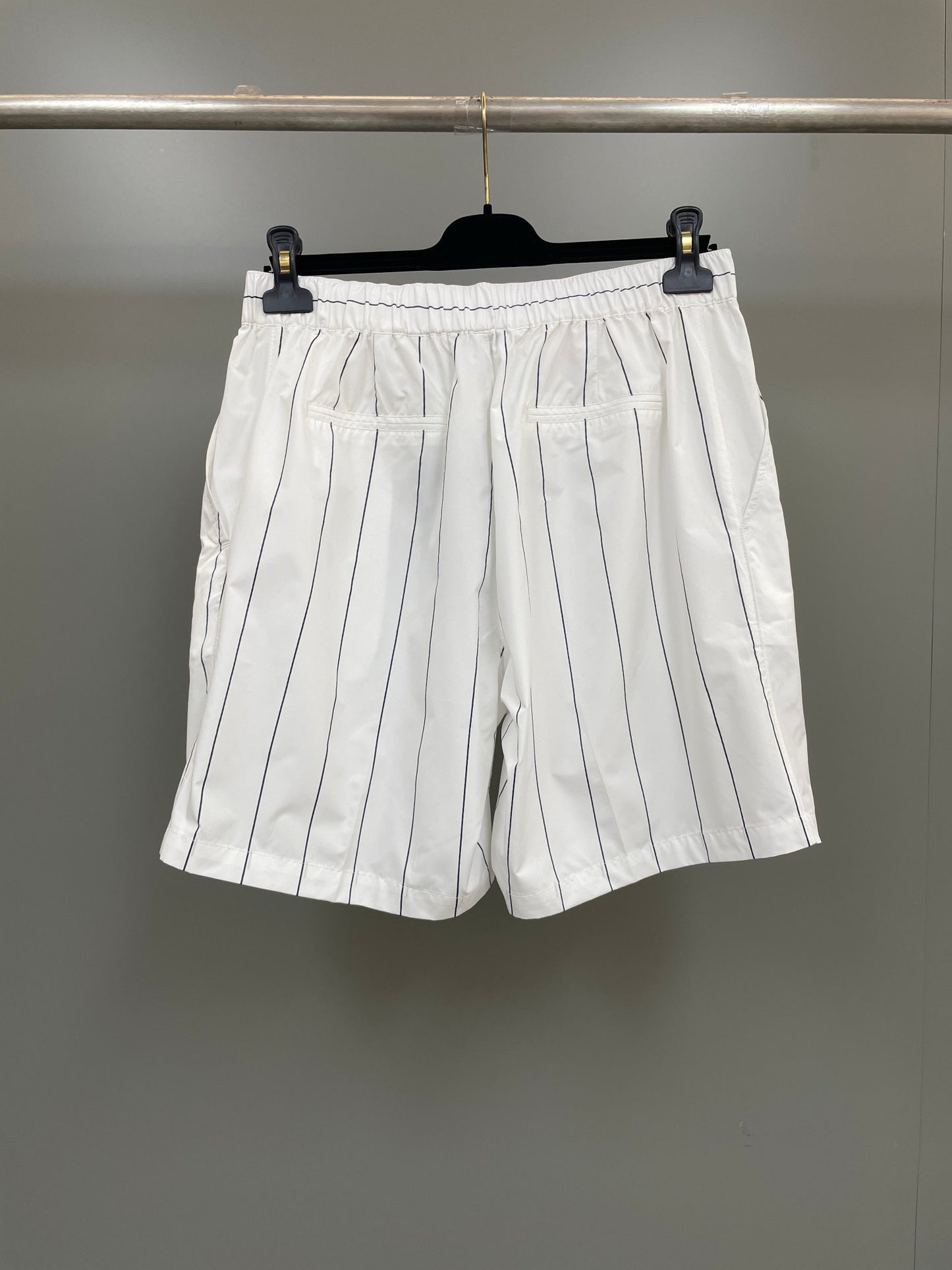 White Short - FashionHype.xyz