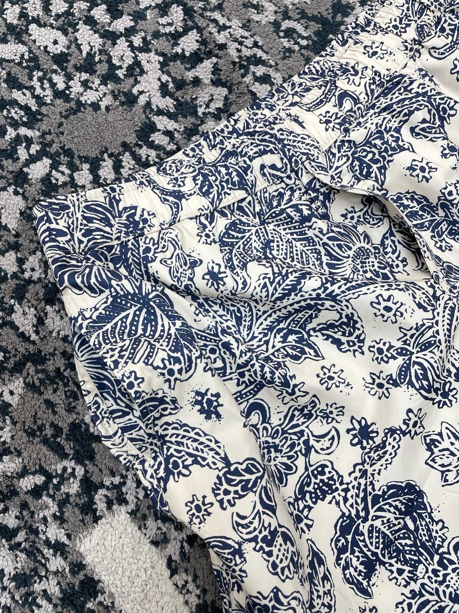 Mehrfarbige Shorts