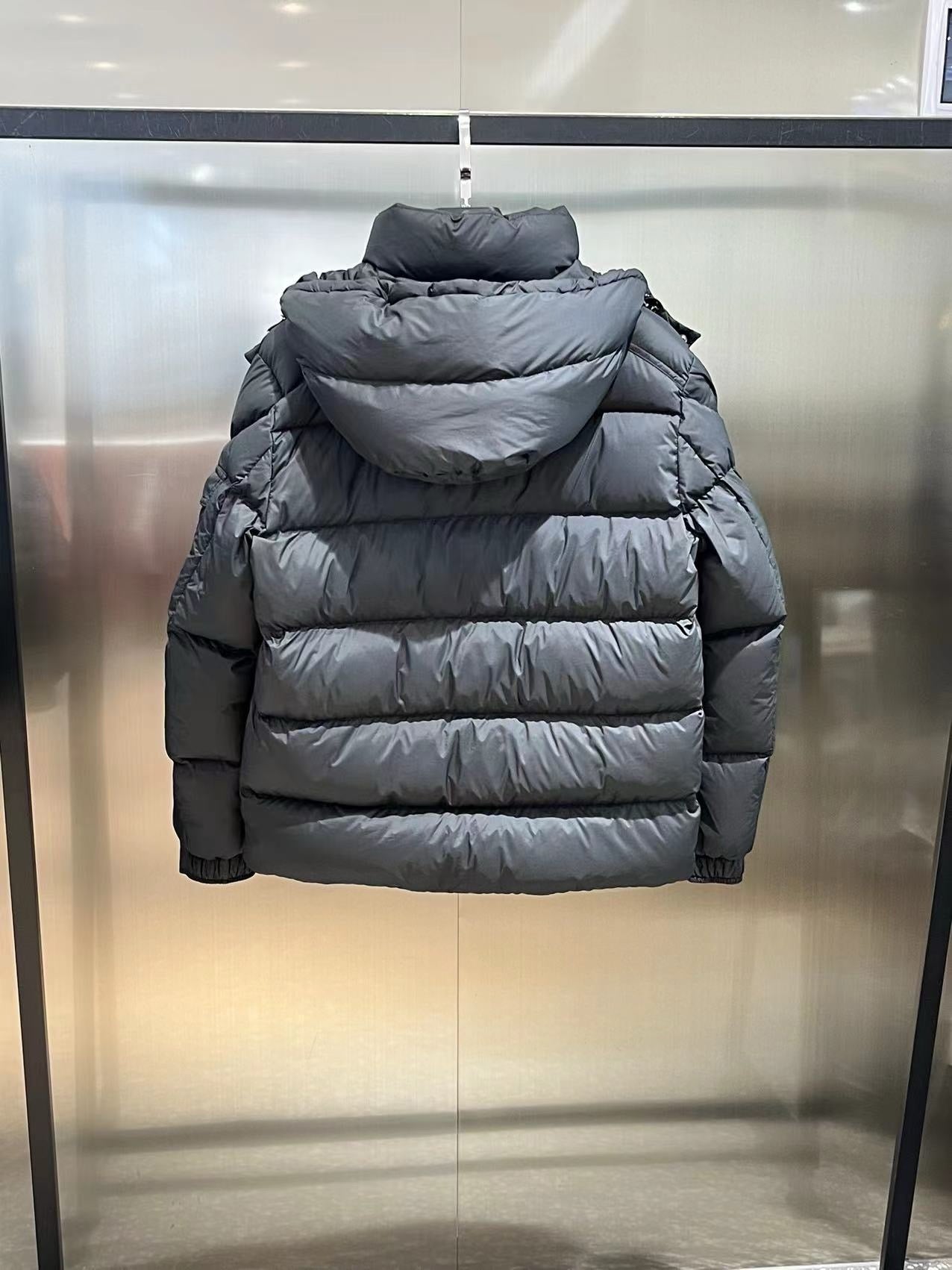 Schwarze Jacke