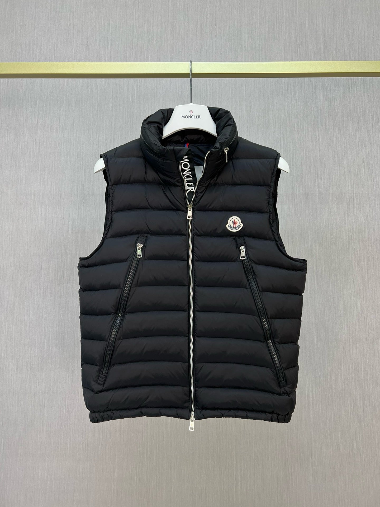 Black Vest - FashionHype.xyz