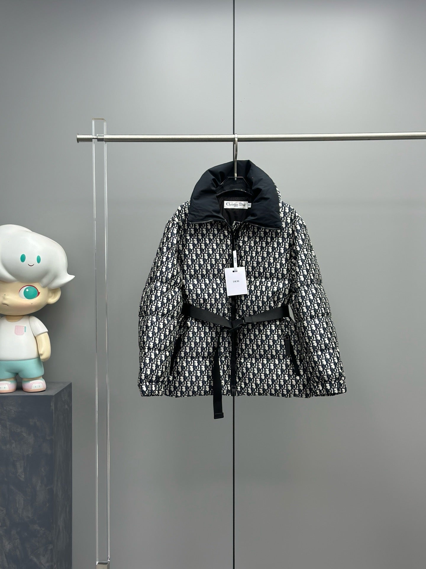 Schwarz weiße Jacke