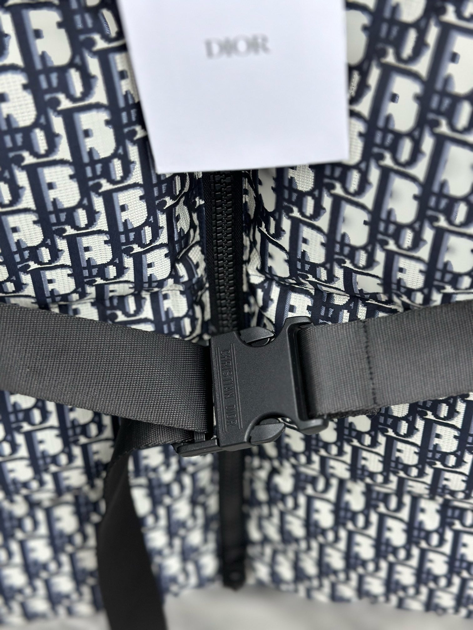 Schwarz weiße Jacke