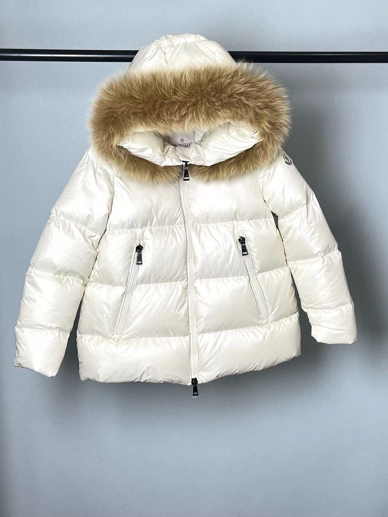 Weiße Jacke