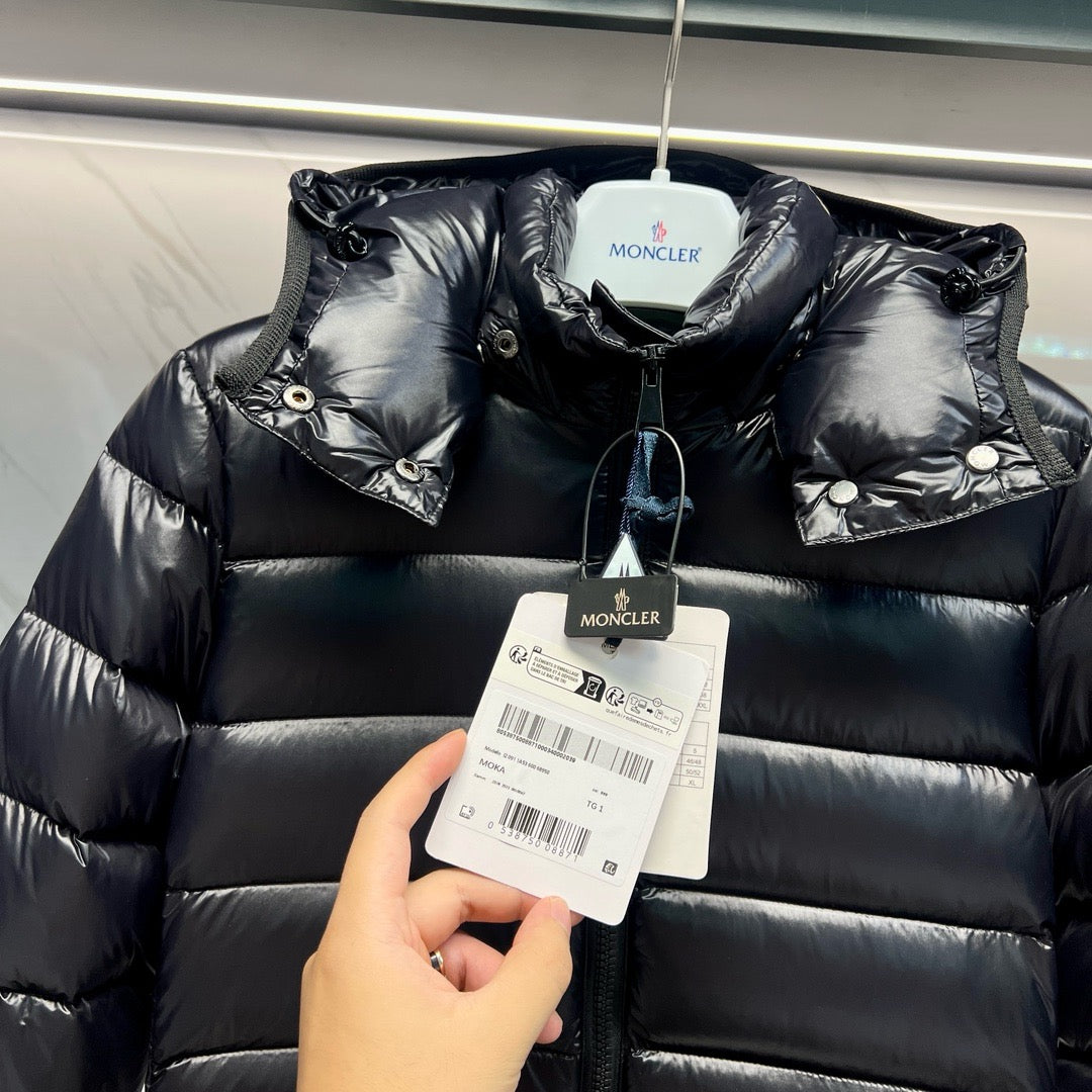 Schwarze Jacke