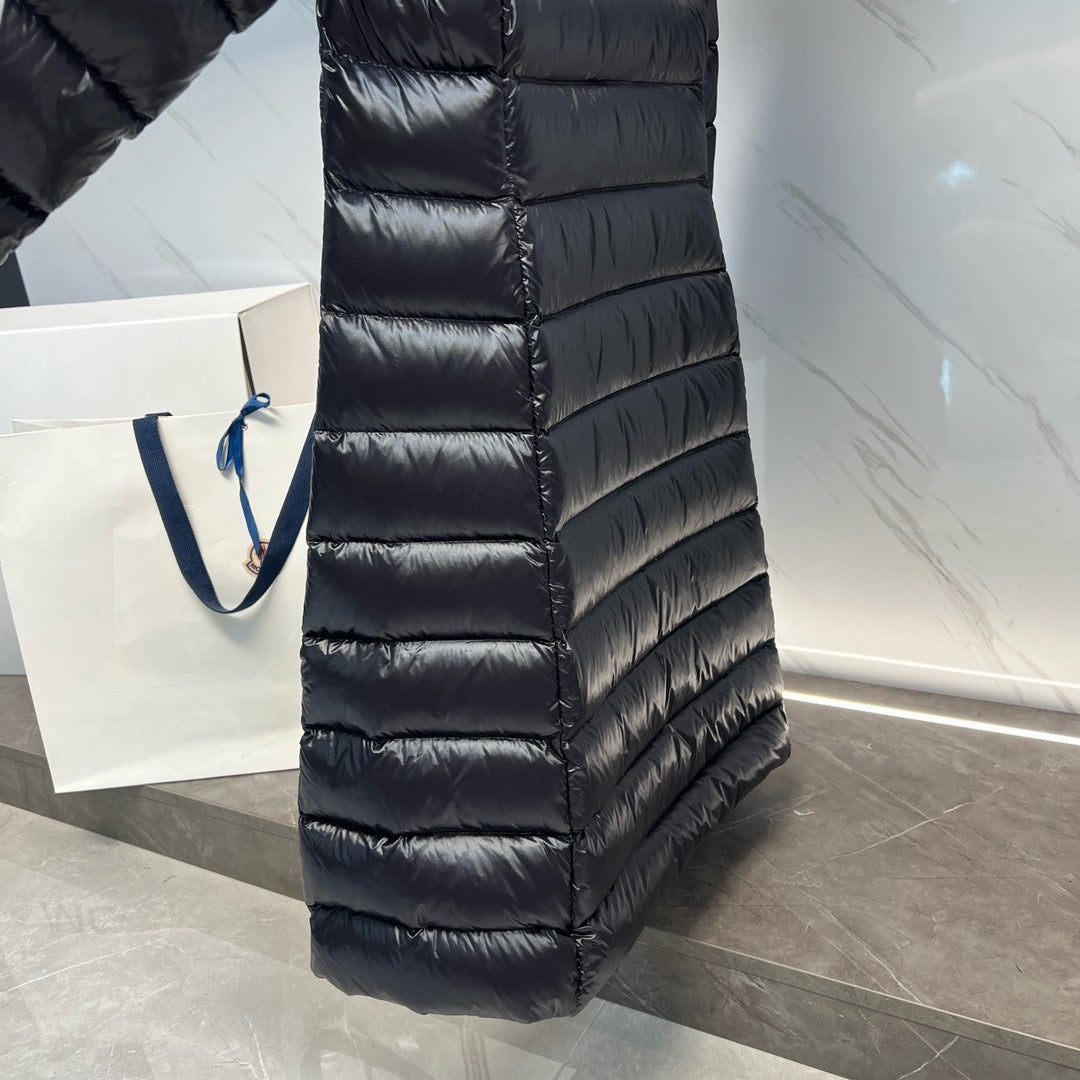 Schwarze Jacke