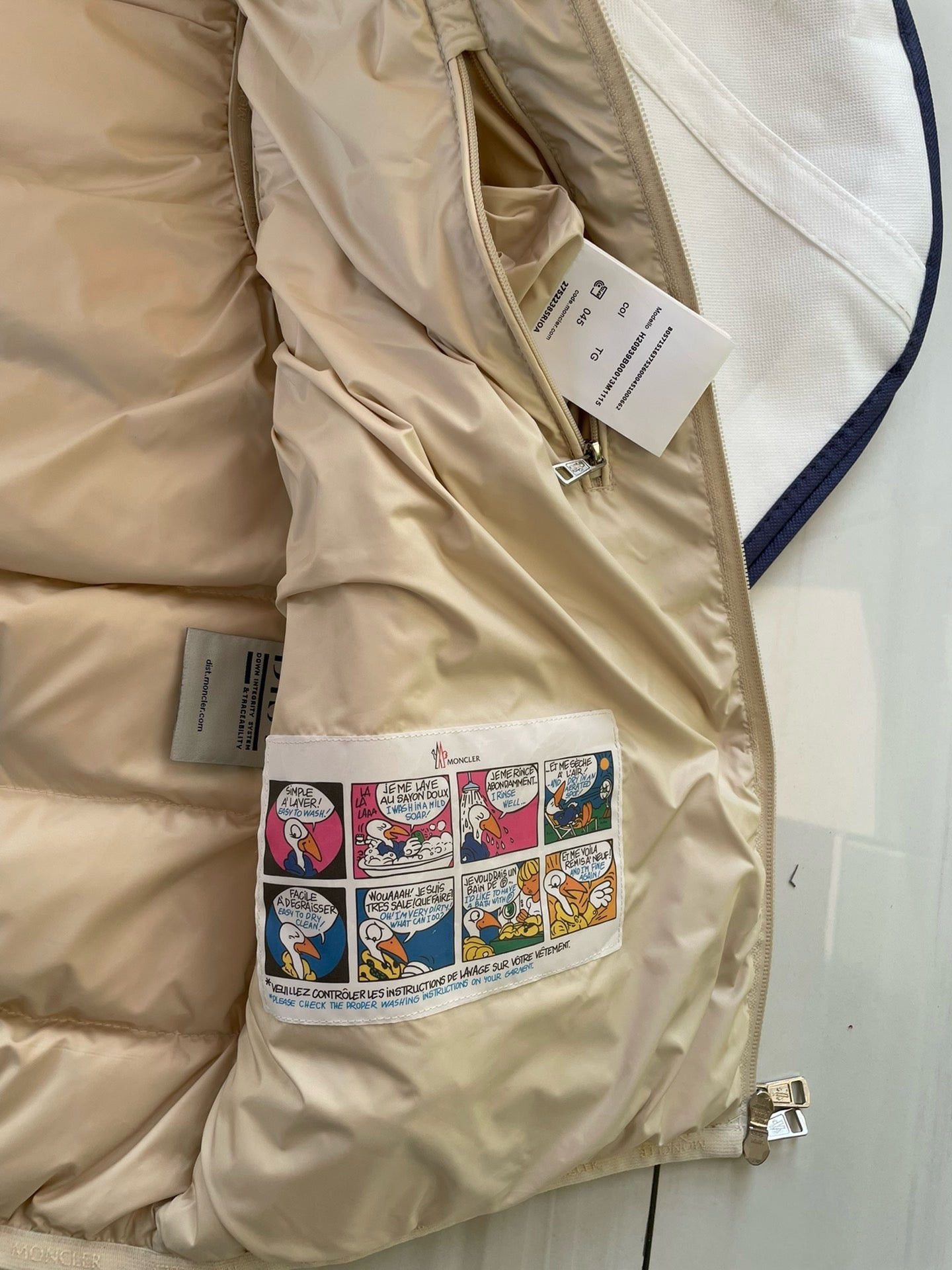 Chaleco caqui y negro