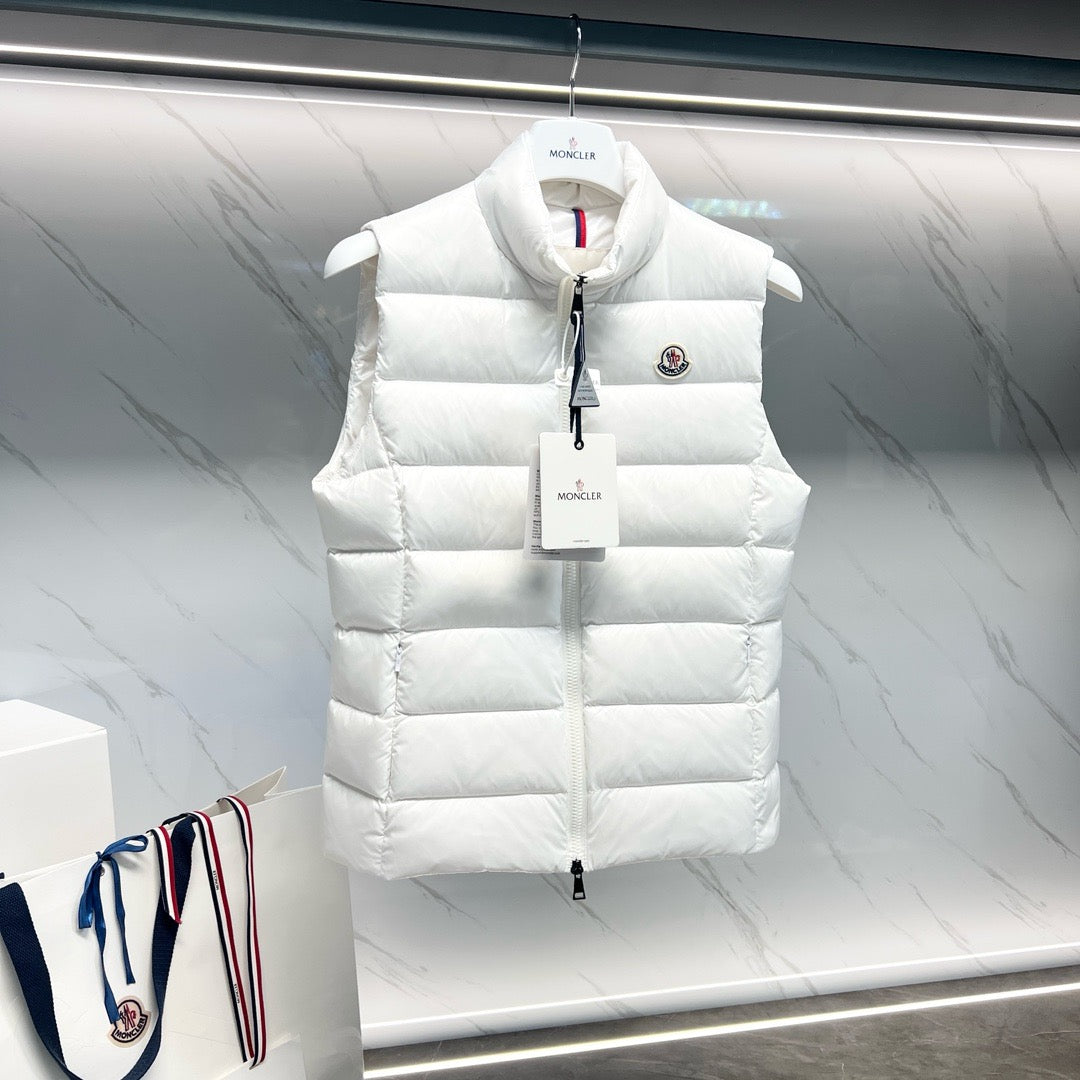 White and Black Vest - FashionHype.xyz