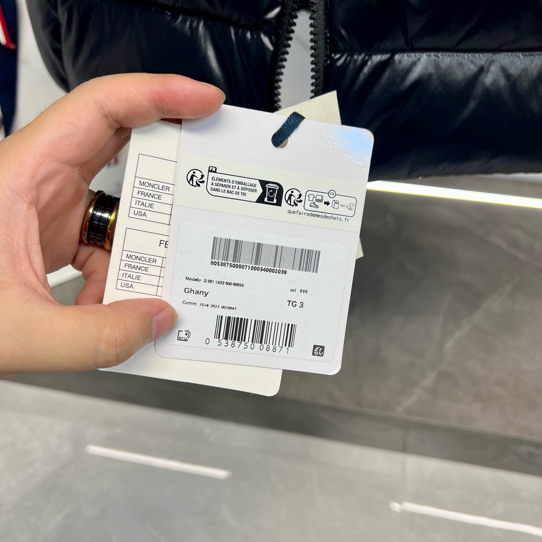 White and Black Vest - FashionHype.xyz