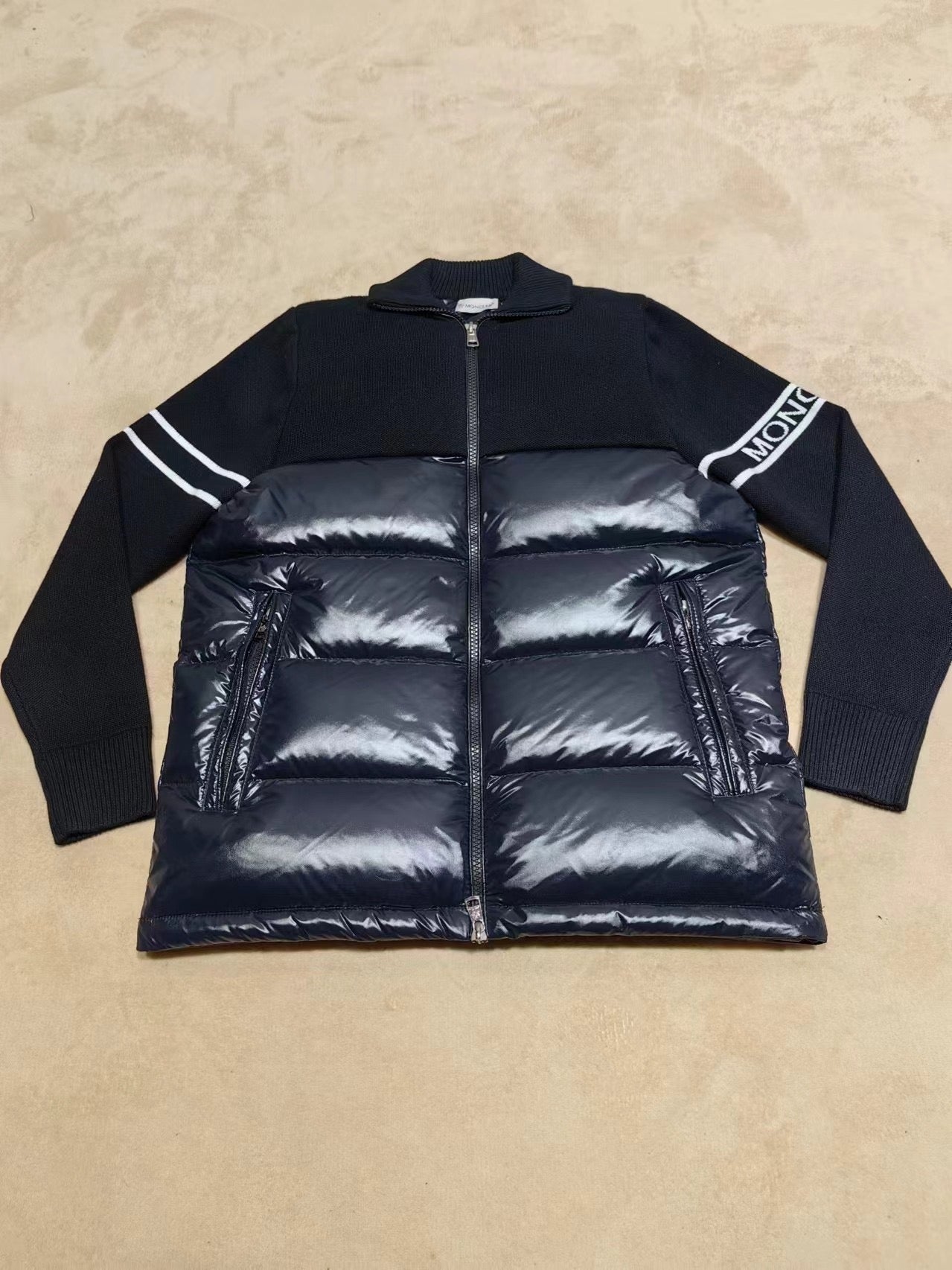 Schwarze Jacke - Größe XXL