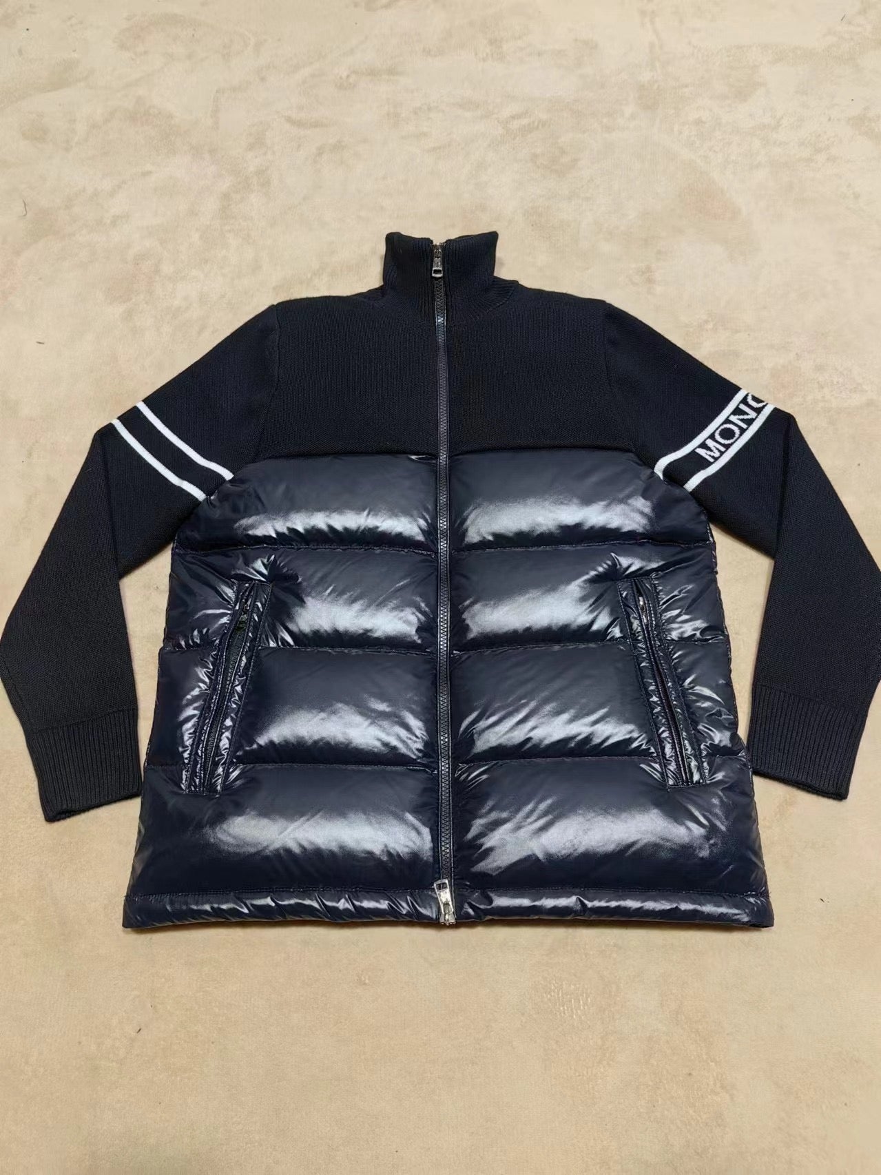 Schwarze Jacke - Größe XXL