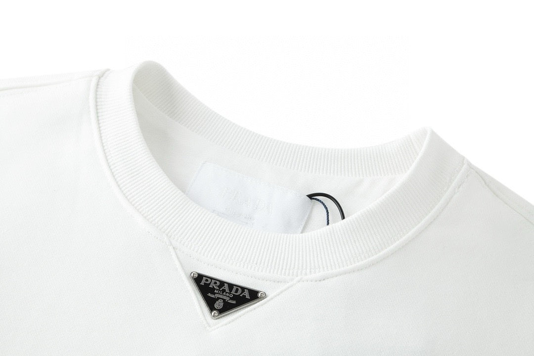Black and White Sweatshirt - FashionHype.xyz