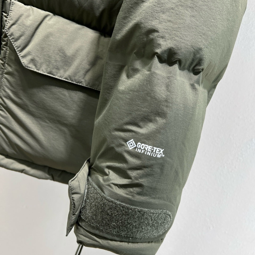 Grey and Black Jacket - Size M - FashionHype.xyz