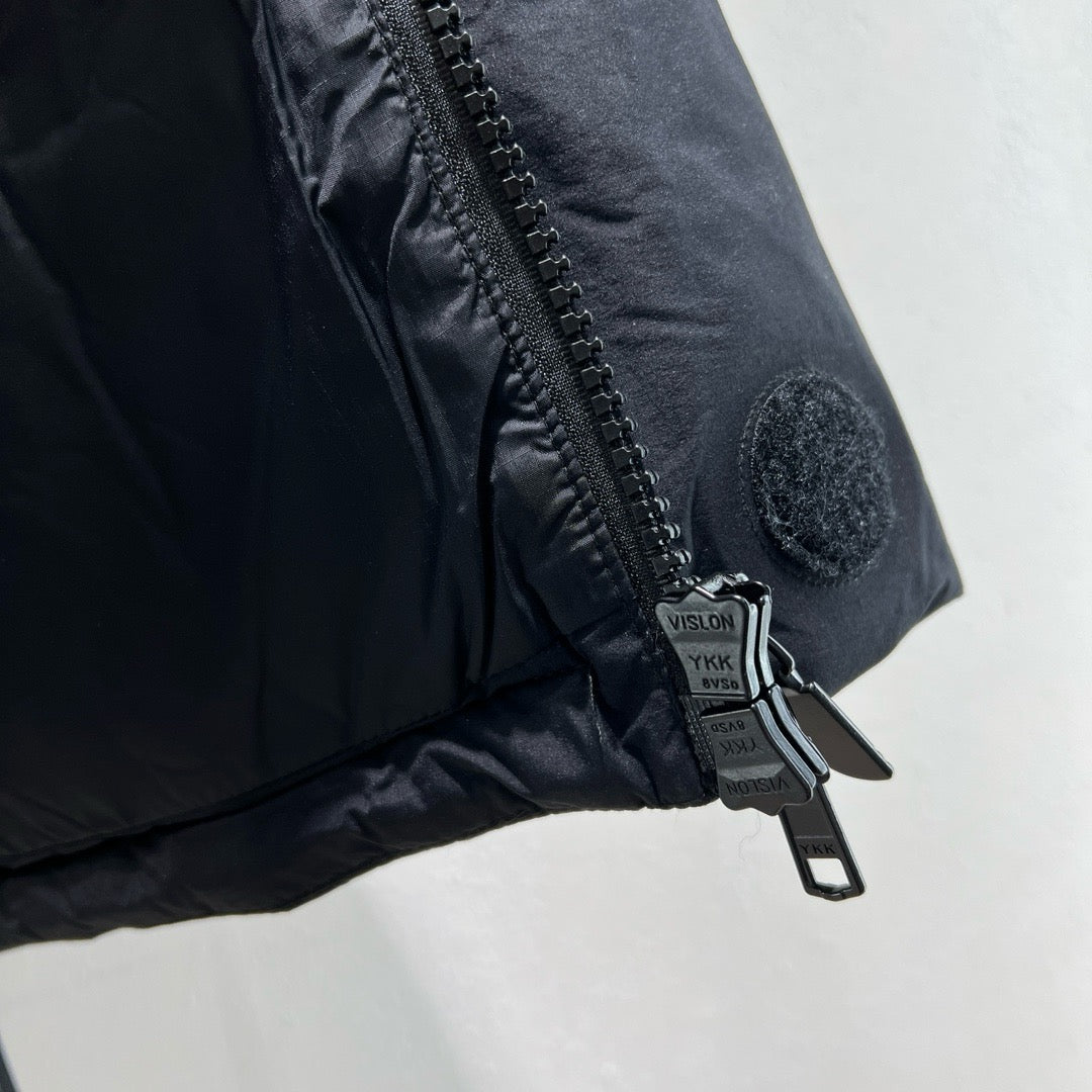 Grey and Black Jacket - Size M - FashionHype.xyz