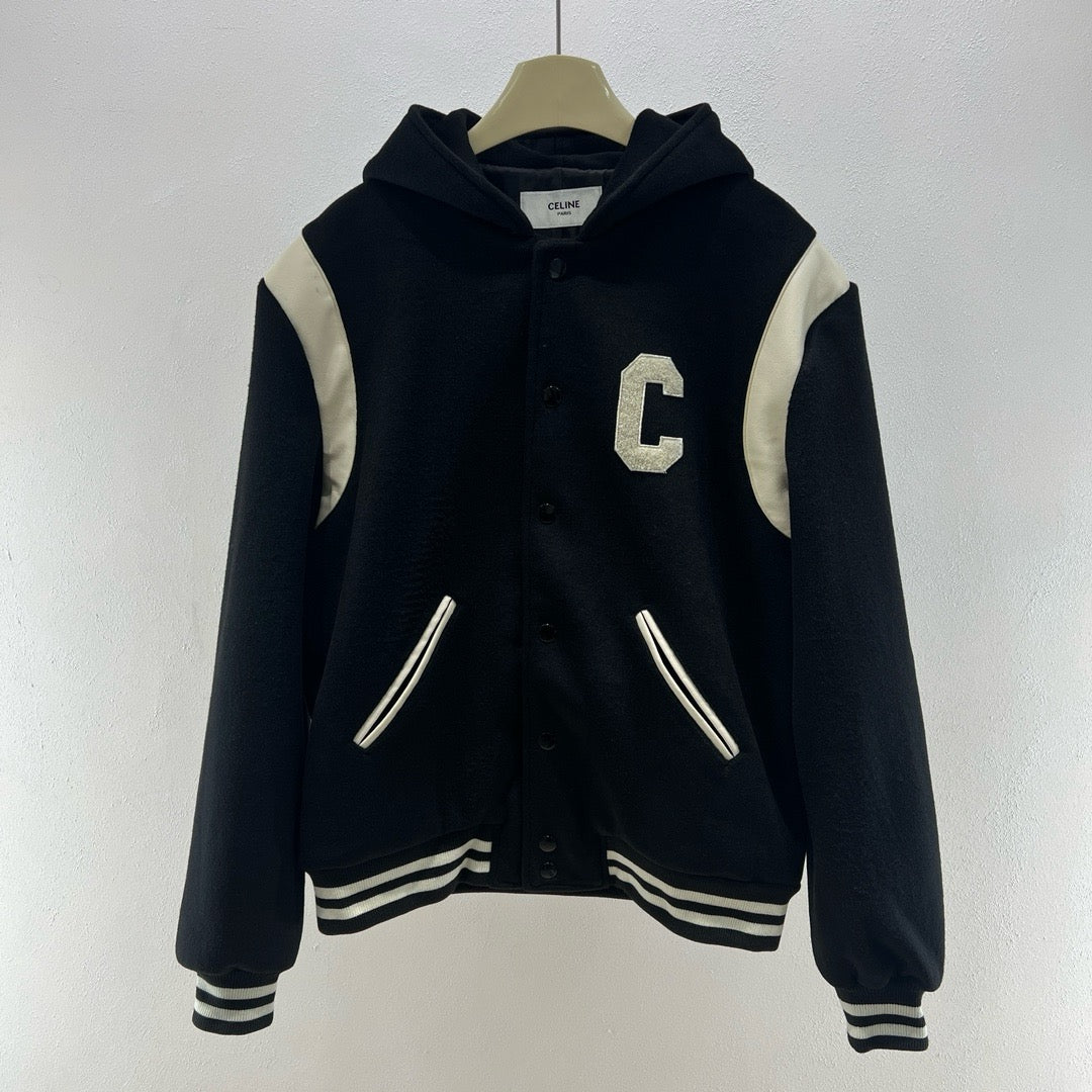 Chaqueta blanca y negra