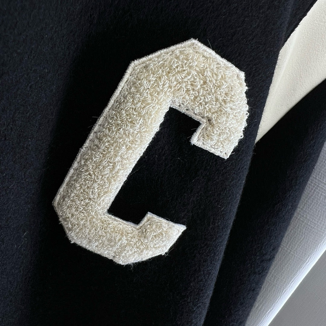 Schwarz weiße Jacke